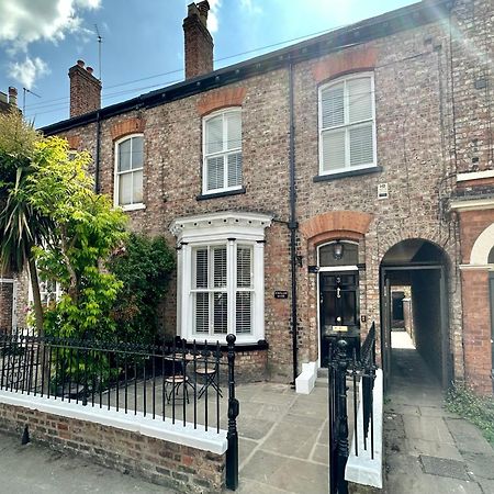 Gillygate Rest Apartment Йорк Екстериор снимка