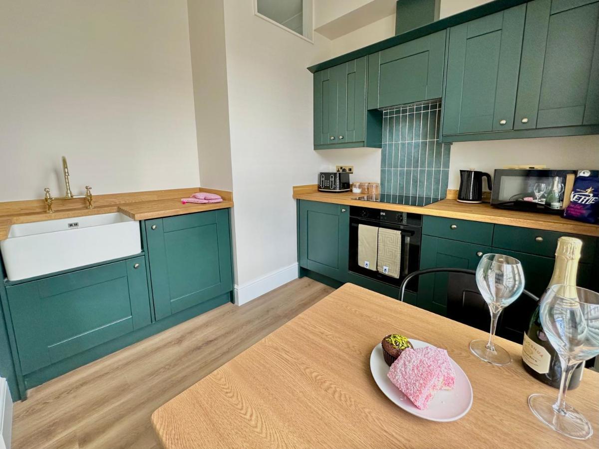 Gillygate Rest Apartment Йорк Екстериор снимка